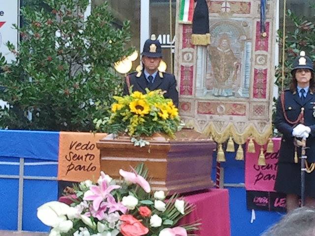 funerali milano, 19 ottobre 2013